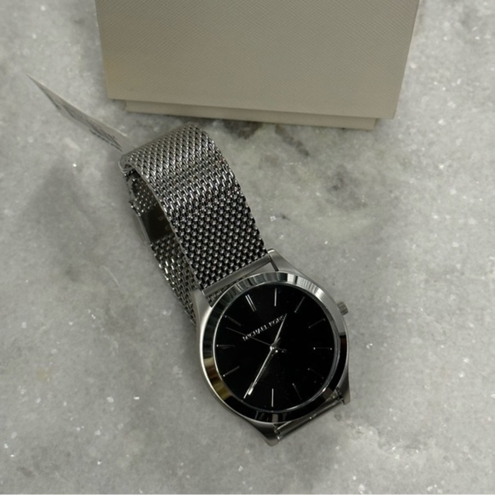 NWT Michael Kors watch MK8606 - Picture 1 of 5